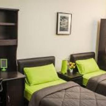 Staff Guest House Nyíregyháza المظهر الخارجي الصورة