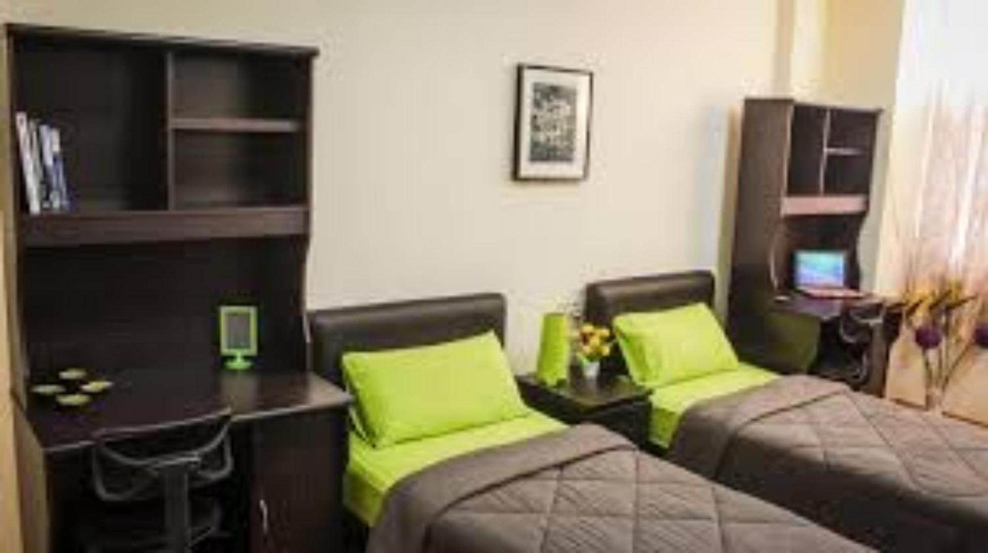 Staff Guest House Nyíregyháza المظهر الخارجي الصورة